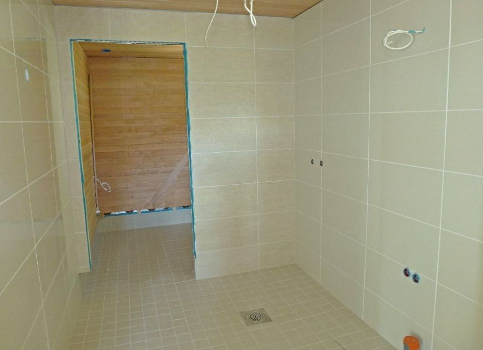 Kylpyhuone ja sauna remontoitavina